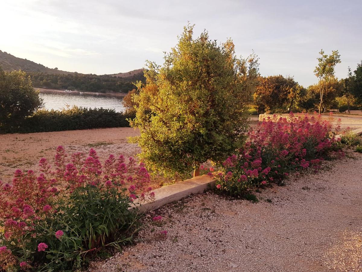 Eden Lady Mobile Home, Croatia, Drage Esterno foto